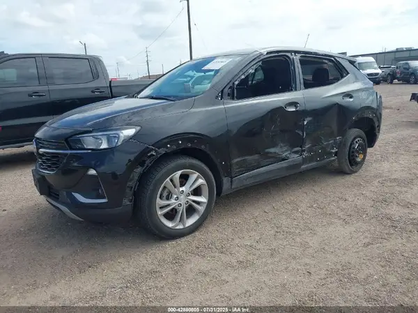 KL4MMBS26LB095652 2020 BUICK ENCORE GX - Image 2