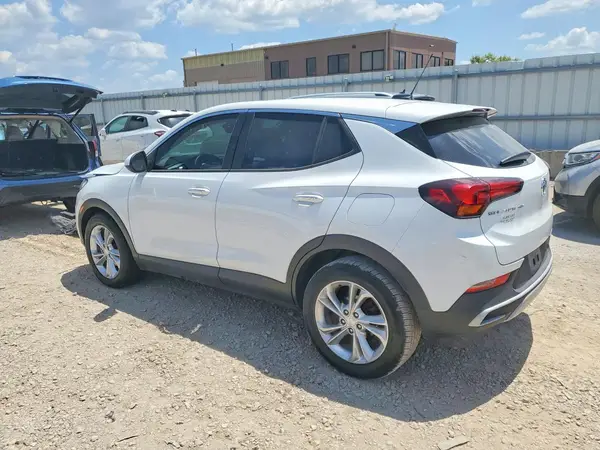 KL4MMBS26LB104642 2020 BUICK ENCORE GX - Image 2