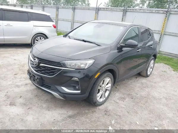 KL4MMBS26MB045190 2021 BUICK ENCORE GX - Image 2