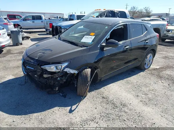 KL4MMBS26PB072524 2023 BUICK ENCORE GX - Image 2