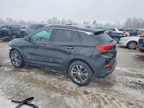 KL4MMBS27LB070498 2020 BUICK ENCORE - Image 2