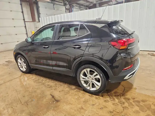 KL4MMBS27LB081887 2020 BUICK ENCORE - Image 2