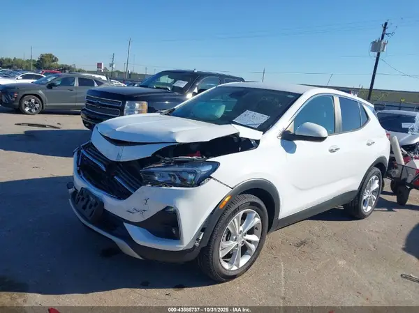 KL4MMBS27LB099645 2020 BUICK ENCORE GX - Image 2