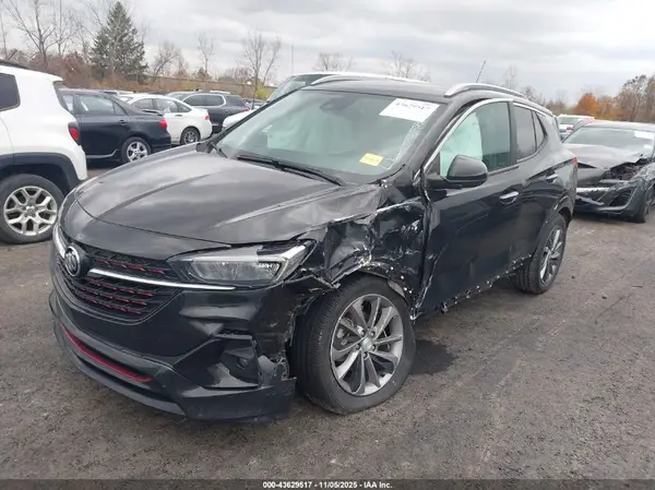 KL4MMBS27LB117996 2020 BUICK ENCORE GX - Image 2