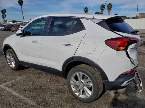 KL4MMBS27NB104863 2022 BUICK ENCORE GX - Image 2