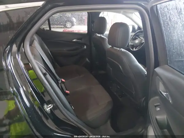 KL4MMBS27NB118858 2022 BUICK ENCORE GX - Image 8