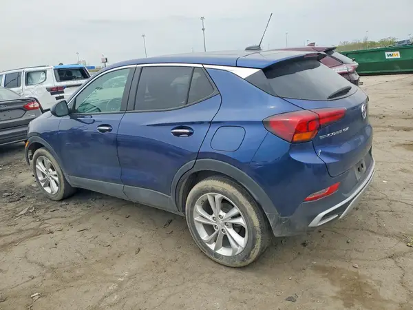 KL4MMBS27NB135112 2022 BUICK ENCORE - Image 2