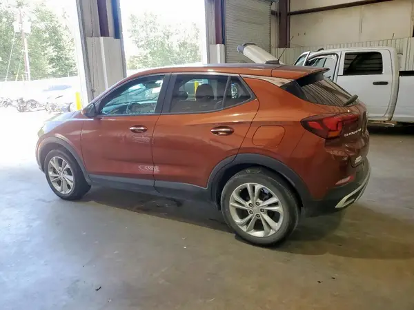 KL4MMBS28LB095930 2020 BUICK ENCORE GX - Image 2
