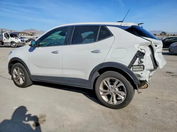 KL4MMBS28LB112144 2020 BUICK ENCORE - Image 2