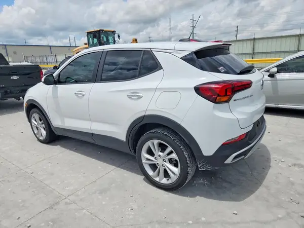KL4MMBS28MB057924 2021 BUICK ENCORE - Image 2