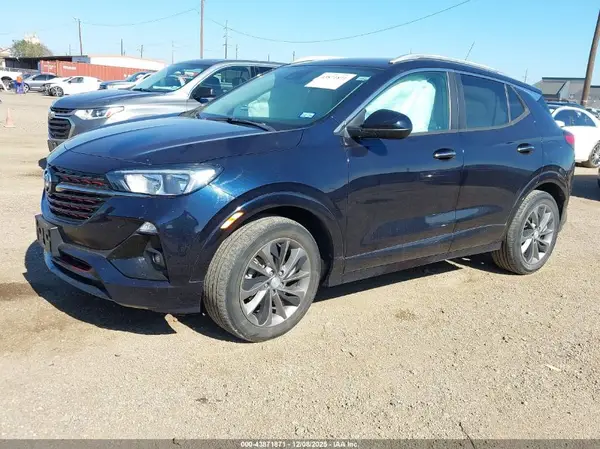 KL4MMBS28MB120794 2021 BUICK ENCORE GX - Image 2