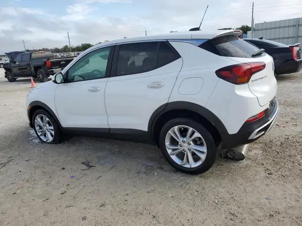 KL4MMBS28MB121184 2021 BUICK ENCORE - Image 2