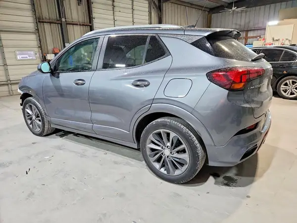 KL4MMBS28MB155593 2021 BUICK ENCORE - Image 2