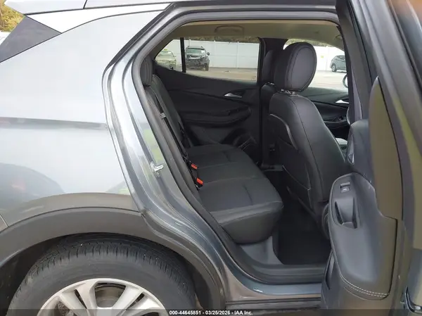 KL4MMBS28NB107805 2022 BUICK ENCORE GX - Image 8