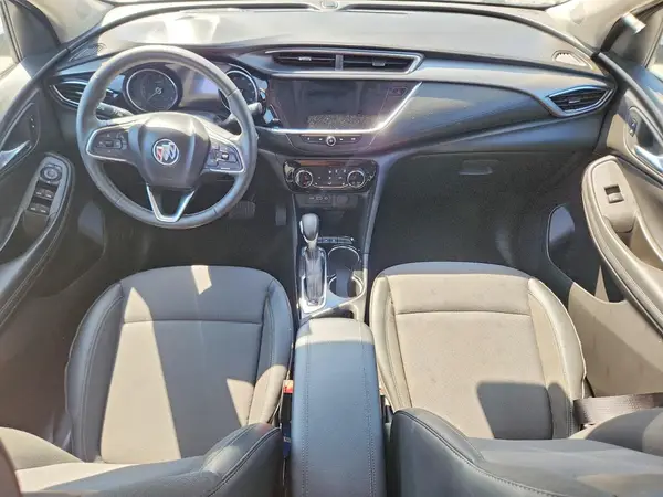 KL4MMBS28NB113555 2022 BUICK ENCORE - Image 8