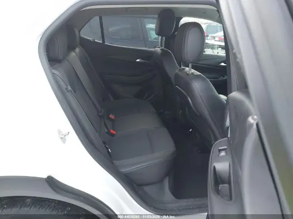 KL4MMBS28NB142442 2022 BUICK ENCORE GX - Image 8