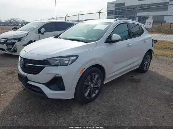 KL4MMBS29MB040436 2021 BUICK ENCORE GX - Image 2