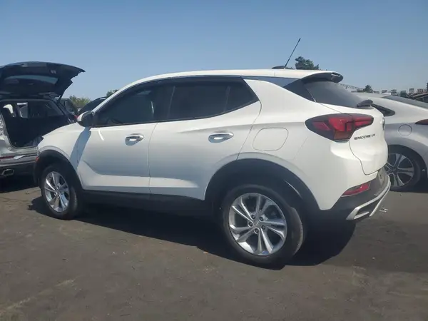 KL4MMBS29MB099289 2021 BUICK ENCORE - Image 2