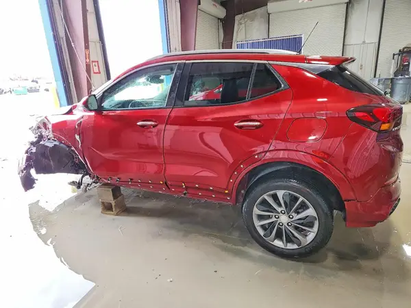 KL4MMBS29NB025291 2022 BUICK ENCORE GX - Image 2