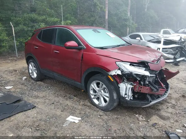 KL4MMBS29NB104850 2022 BUICK ENCORE GX - Image 1