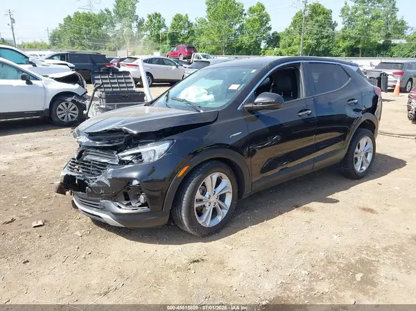 KL4MMBS29NB143650 2022 BUICK ENCORE GX - Image 2