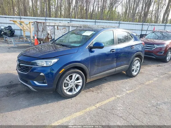 KL4MMBS29NB144961 2022 BUICK ENCORE GX - Image 2