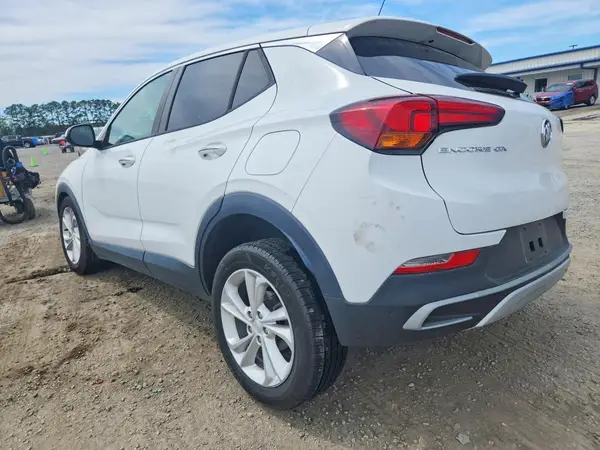 KL4MMBS2XLB096822 2020 BUICK ENCORE - Image 2