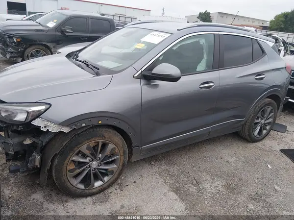 KL4MMBS2XLB122660 2020 BUICK ENCORE GX - Image 2