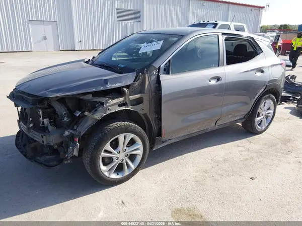 KL4MMBS2XMB043779 2021 BUICK ENCORE GX - Image 2