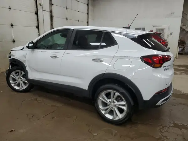 KL4MMBS2XMB123048 2021 BUICK ENCORE GX - Image 2