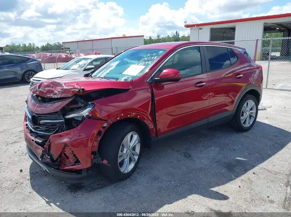 KL4MMBS2XMB124295 2021 BUICK ENCORE GX - Image 2