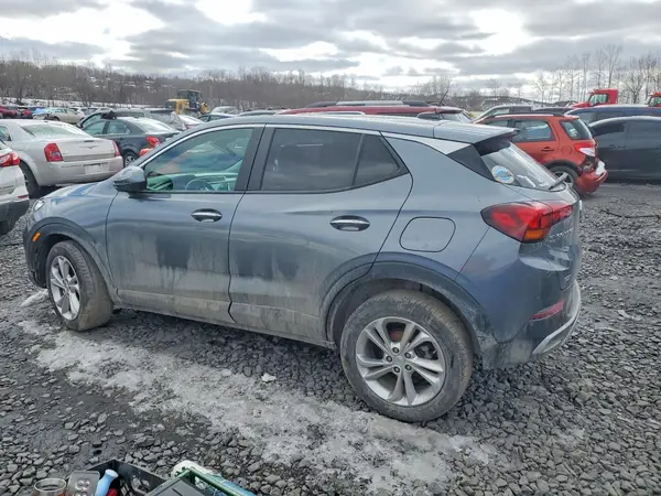 KL4MMCSL1NB096452 2022 BUICK ENCORE - Image 2