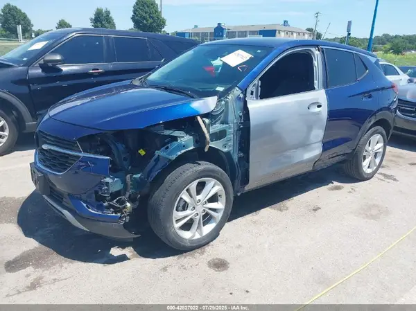 KL4MMCSL2PB123919 2023 BUICK ENCORE GX - Image 2