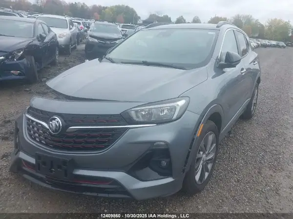 KL4MMCSL3LB107920 2020 BUICK ENCORE GX - Image 2