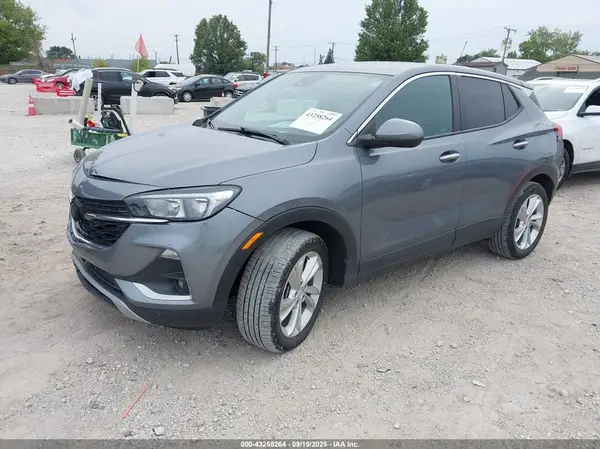 KL4MMCSL3NB052890 2022 BUICK ENCORE GX - Image 2