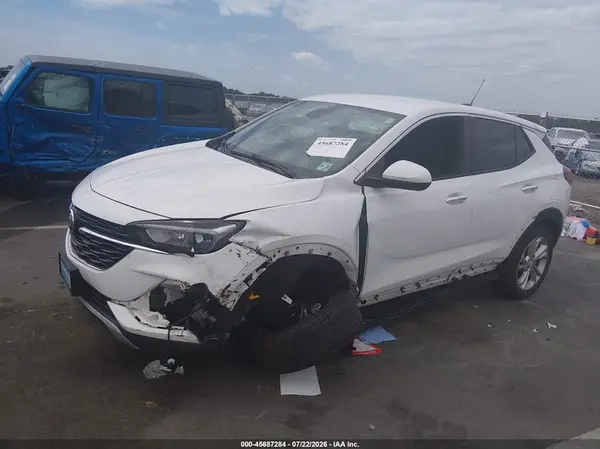 KL4MMCSL3NB108794 2022 BUICK ENCORE GX - Image 2