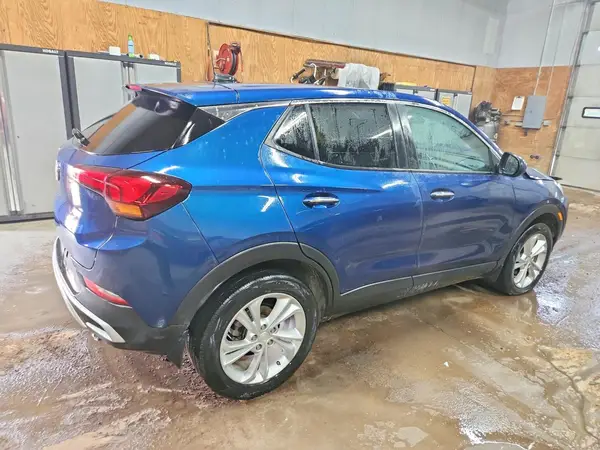 KL4MMCSL4MB104171 2021 BUICK ENCORE GX - Image 2