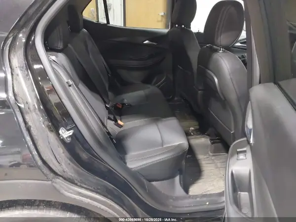KL4MMCSL4NB060111 2022 BUICK ENCORE GX - Image 8