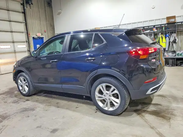 KL4MMCSL5NB085518 2022 BUICK ENCORE - Image 2