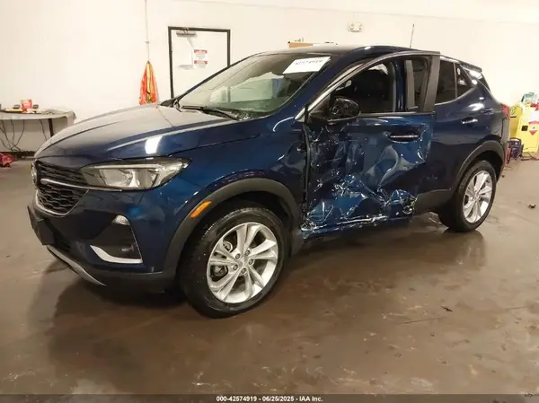 KL4MMCSL5NB125760 2022 BUICK ENCORE GX - Image 2