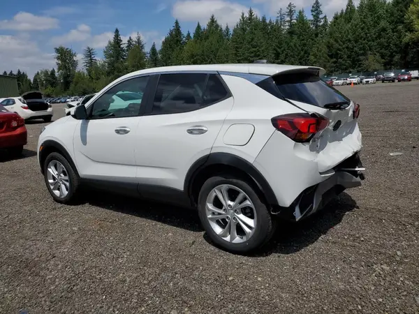 KL4MMCSL5PB067961 2023 BUICK ENCORE - Image 2