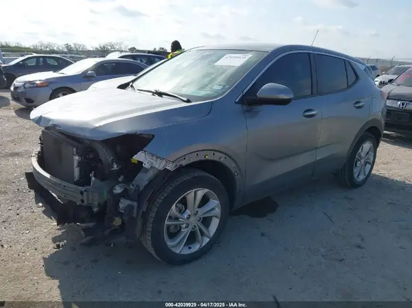 KL4MMCSL5PB154372 2023 BUICK ENCORE GX - Image 2