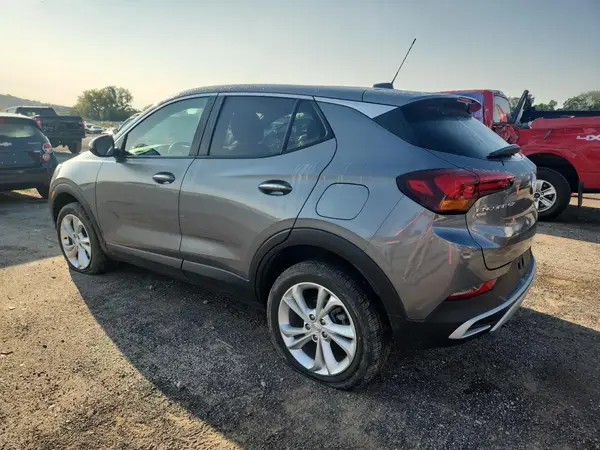 KL4MMCSL6MB167868 2021 BUICK ENCORE GX - Image 2
