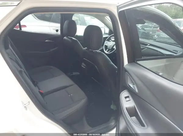 KL4MMCSL6NB076407 2022 BUICK ENCORE GX - Image 8