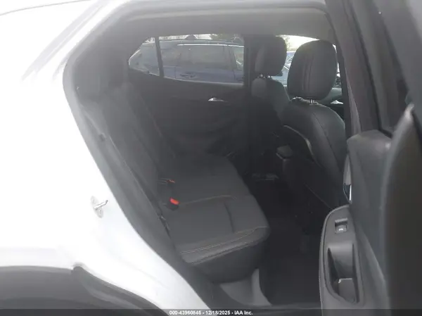 KL4MMCSL7NB060524 2022 BUICK ENCORE GX - Image 8