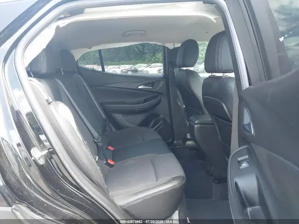 KL4MMCSL7NB076237 2022 BUICK ENCORE GX - Image 8