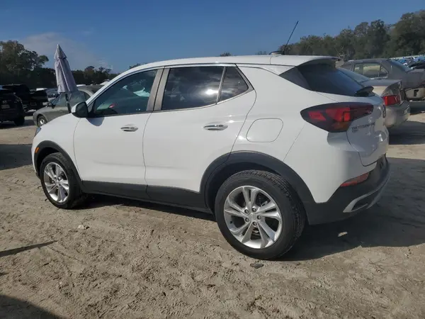 KL4MMCSL8LB111817 2020 BUICK ENCORE - Image 2