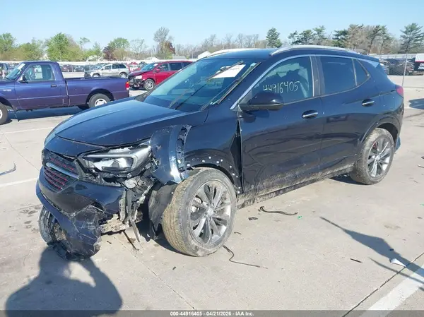 KL4MMCSL8MB095894 2021 BUICK ENCORE GX - Image 2