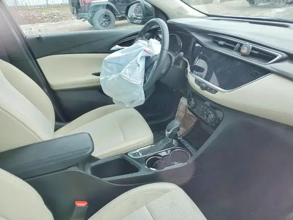 KL4MMCSL8MB177995 2021 BUICK ENCORE - Image 8