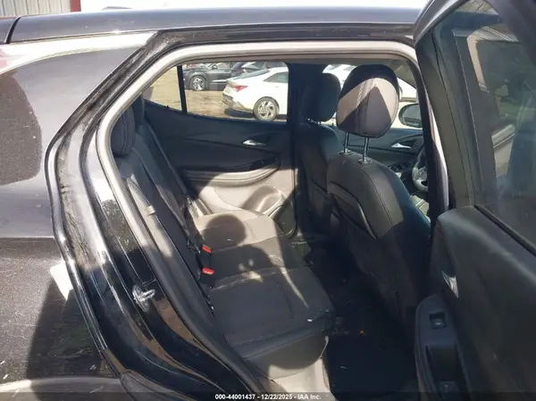 KL4MMCSL8NB051993 2022 BUICK ENCORE GX - Image 8